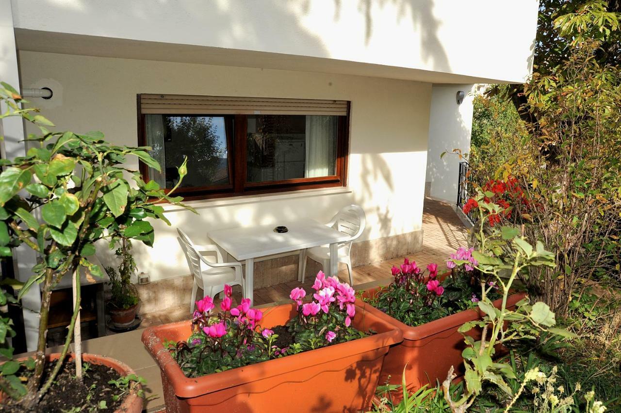 A Casa Di Galdino E Vittorianna Apartamento LʼAquila Exterior foto