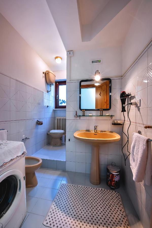 A Casa Di Galdino E Vittorianna Apartamento LʼAquila Exterior foto